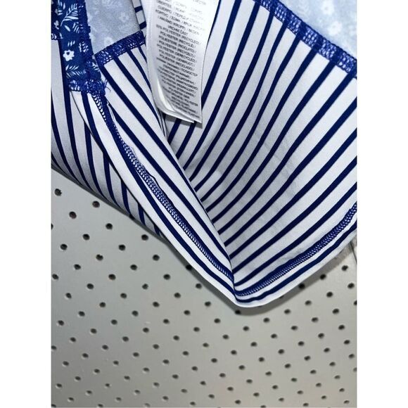 RLX Golf Daisy Striped Long Sleeve Airflow Quarter Zip Pull Over - Picture 4 of 7